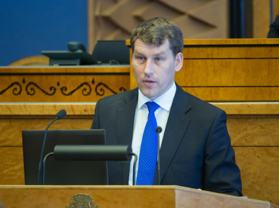 Riigikogu täiskogu istung, 5. mai 2016